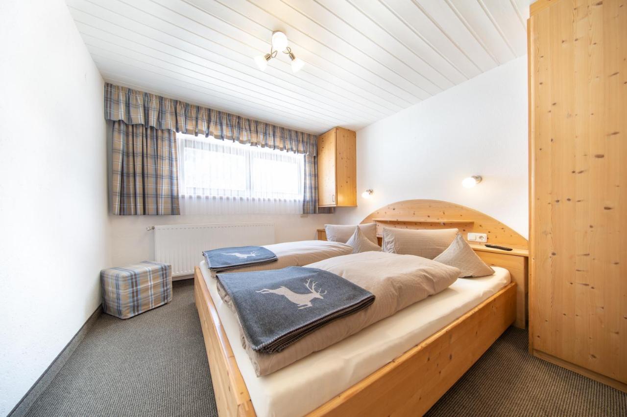 Haus Benjamin Apartment Solden Bagian luar foto