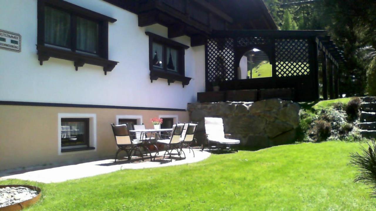 Haus Benjamin Apartment Solden Bagian luar foto